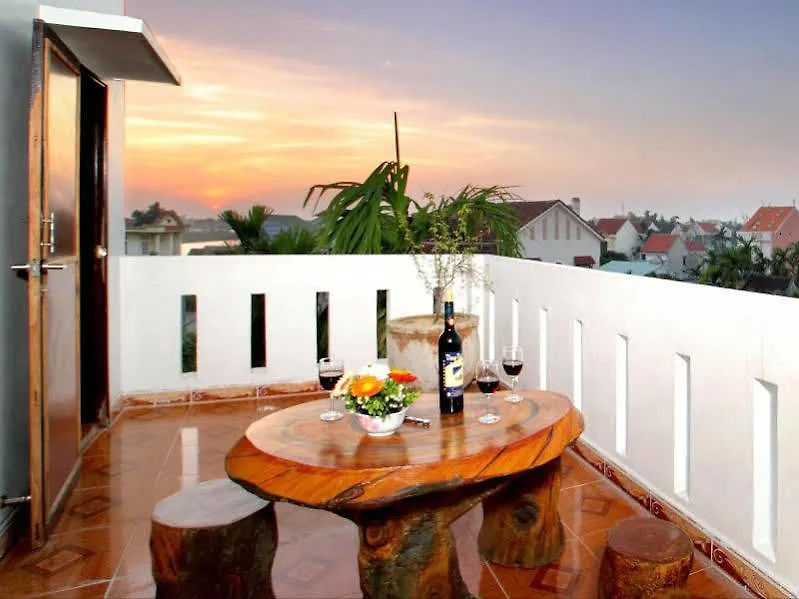 Bamboo Garden Homestay Хойан 2*,