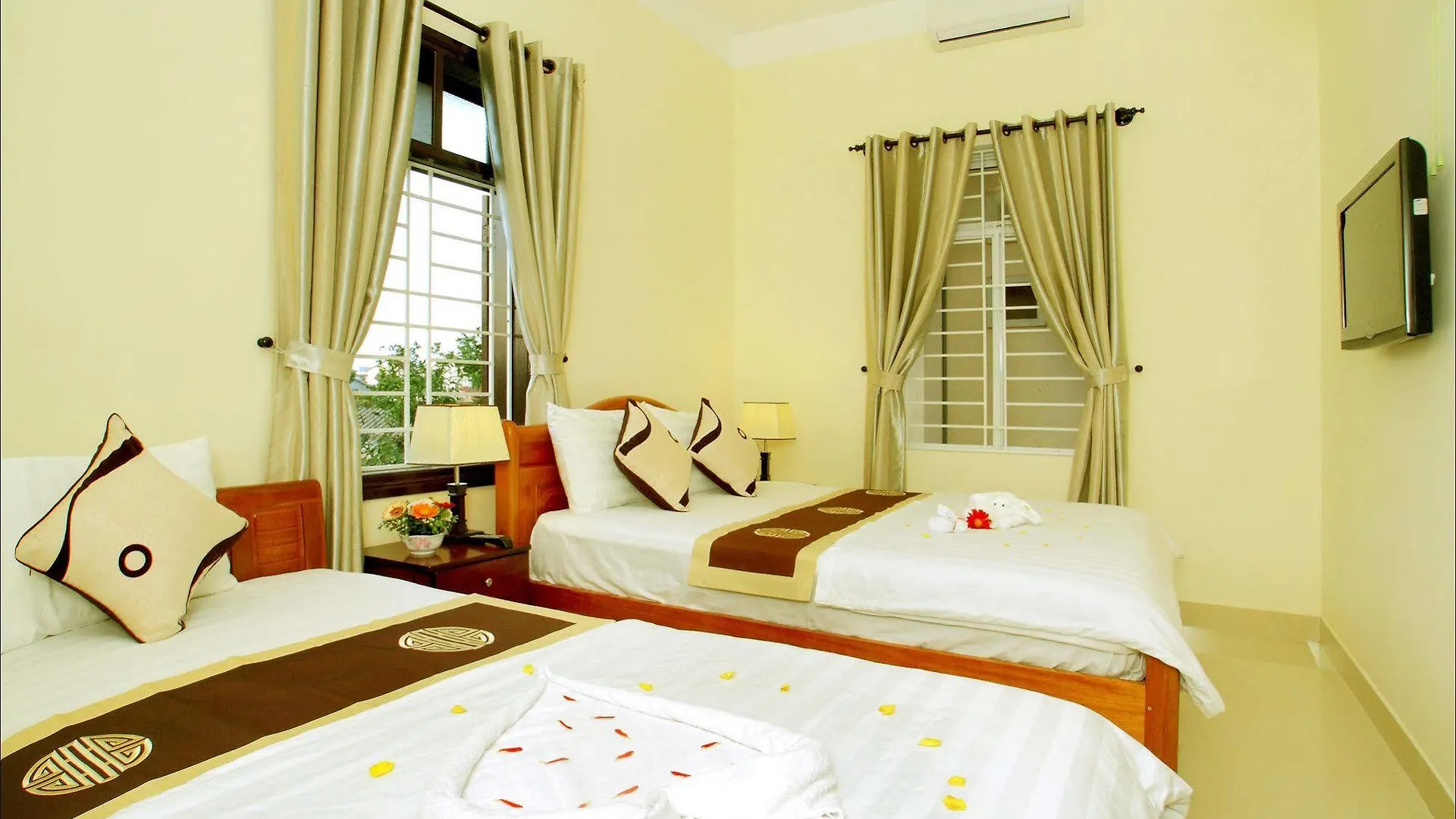 Bamboo Garden Homestay Хойан